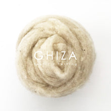 Cargar imagen en el visor de la galería, LANA DE RELLENO CRUDO